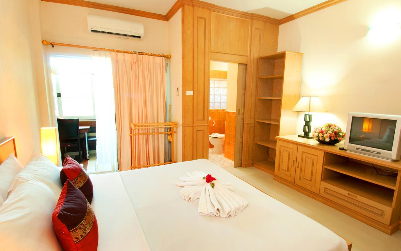 Hua Hin Condotel & Resort Taweeporn Exterior foto